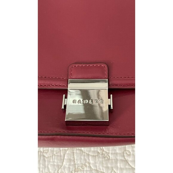 Radley $238 Newton Medium Flap Leather Burgundy Shoulder Bag NWT - Picture 3 of 8